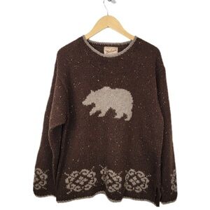Woolrich 100% Wool Oversized Bear Crewneck Knit Sweater